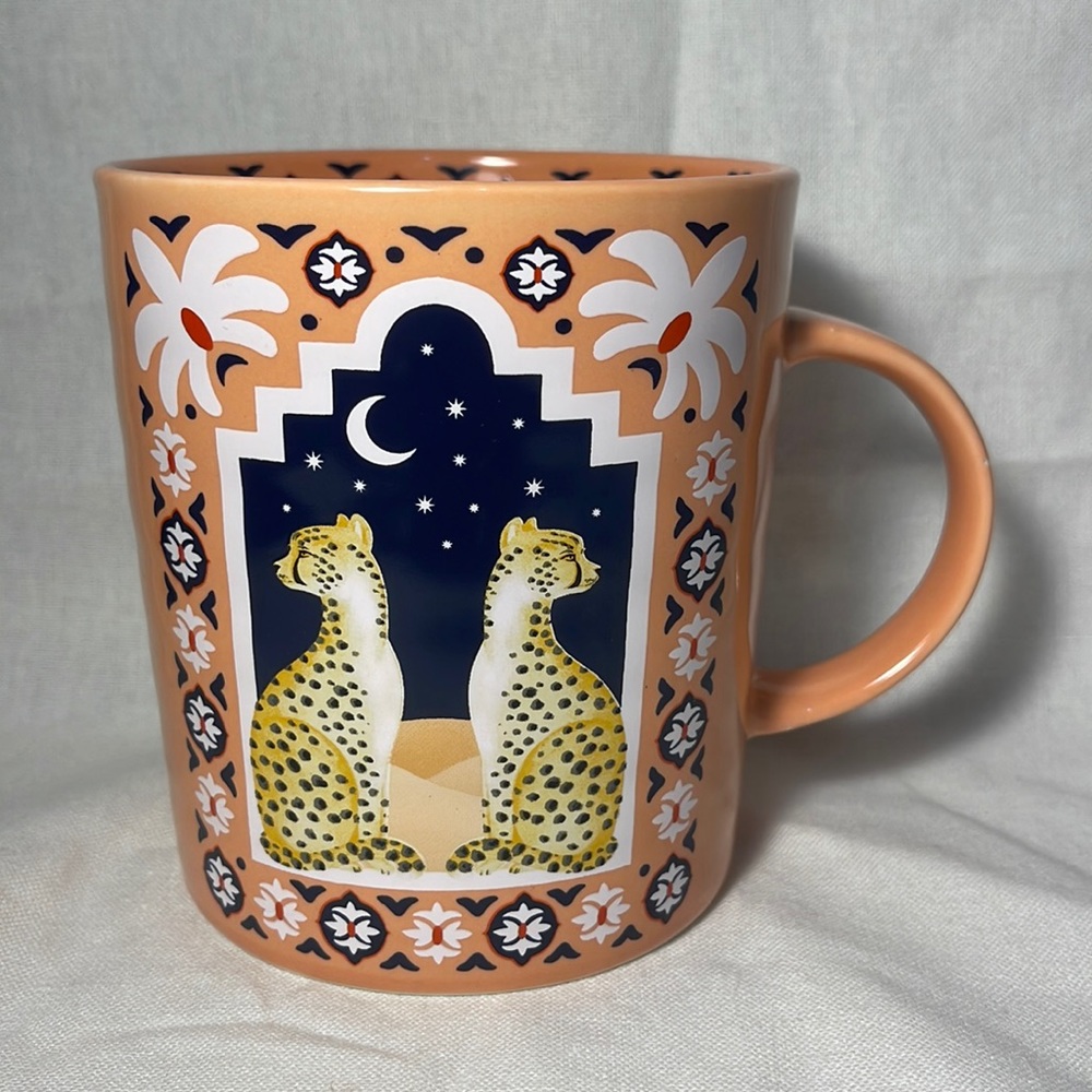 Prima Design Cheetahs in the Night Coffee Mug with beautiful artwork Color Peach